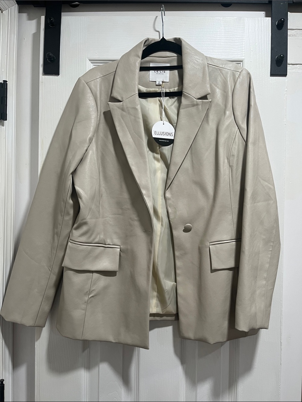 Le Lis Cream Faux-Leather Blazer Jacket